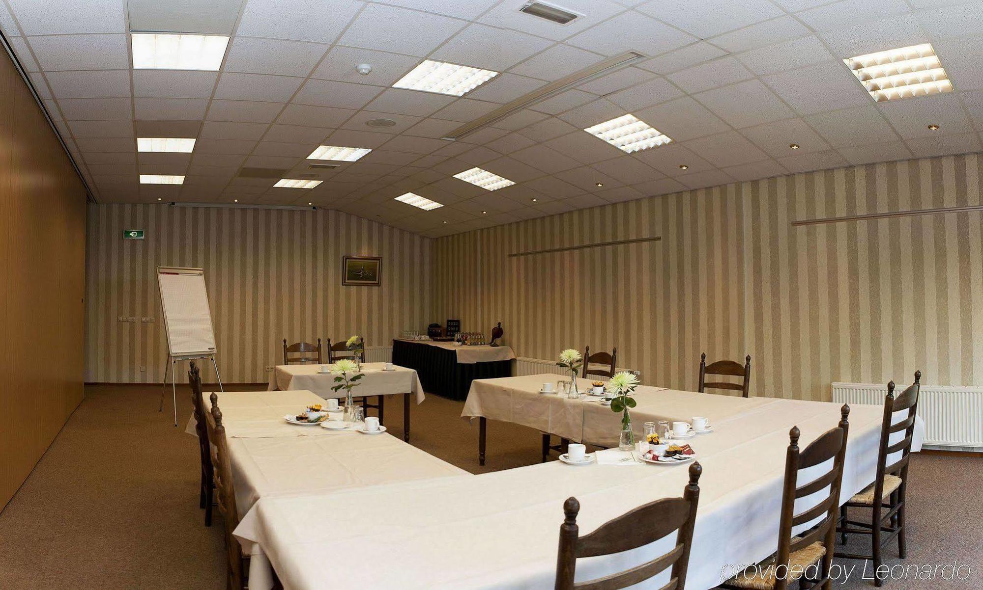 Hotel Sportsbar & Brasserie Dorhout Mees บิดดิงฮุยเซน ภายนอก รูปภาพ
